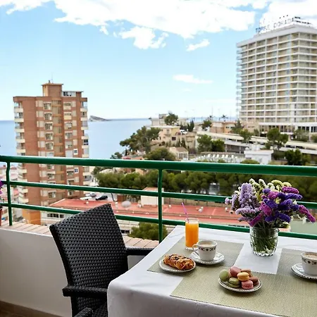 Sonrisa Apartments *