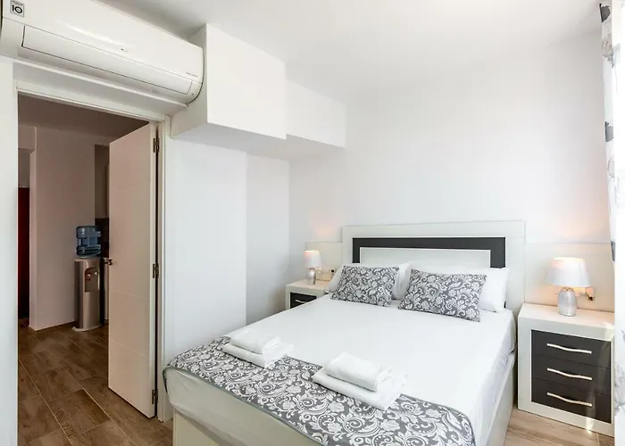 Sonrisa Apartamento *