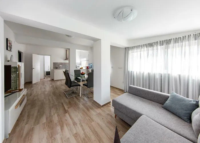 Sonrisa Apartamento *